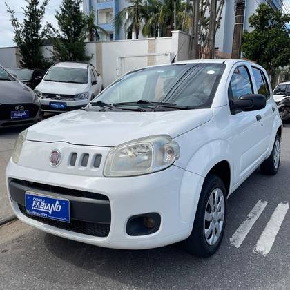 FIAT UNO 1.0 EVO VIVACE 8V FLEX 4P MANUAL FIAT UNO 1.0 EVO VIVACE 8V FLEX 4P MANUAL